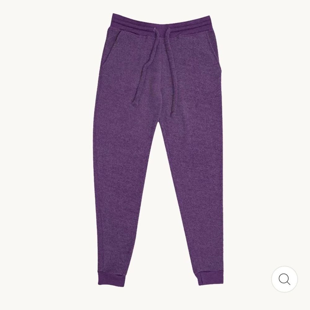 Soft Serve Joggers 🍦